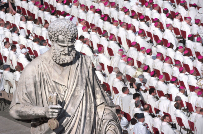 vatican-city-vatican-04th-oct-2023-vatican-city-vatican-october-04-pope-francis-presides-at-holy-mass-with-the-new-cardinals-and-the-college-of-cardinals-for-the-opening-of-the-general-ordinar