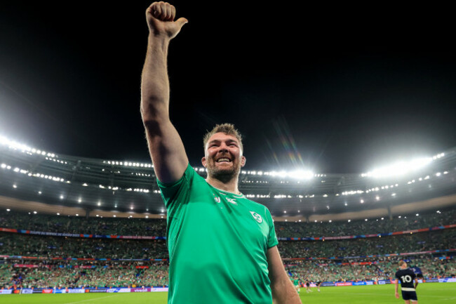 peter-omahony-celebrates-after-the-game