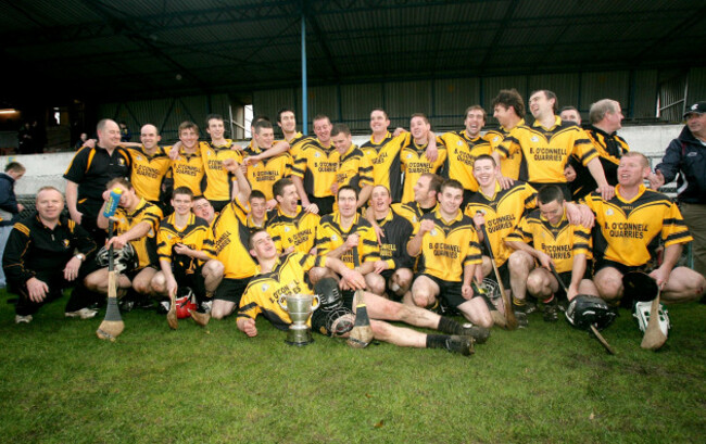 the-clonlara-team-celebrate