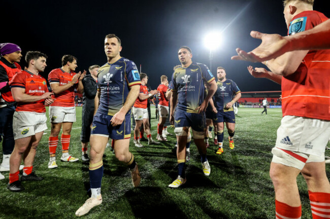 gareth-davies-dejected-after-the-game