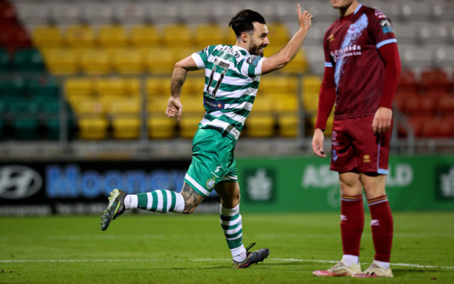 richie-towell-celebrates-scoring-the-second-goal