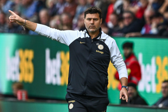 mauricio-pochettino-manager-of-chelsea-during-the-premier-league-match-burnley-vs-chelsea-at-turf-moor-burnley-united-kingdom-7th-october-2023photo-by-craig-thomasnews-images