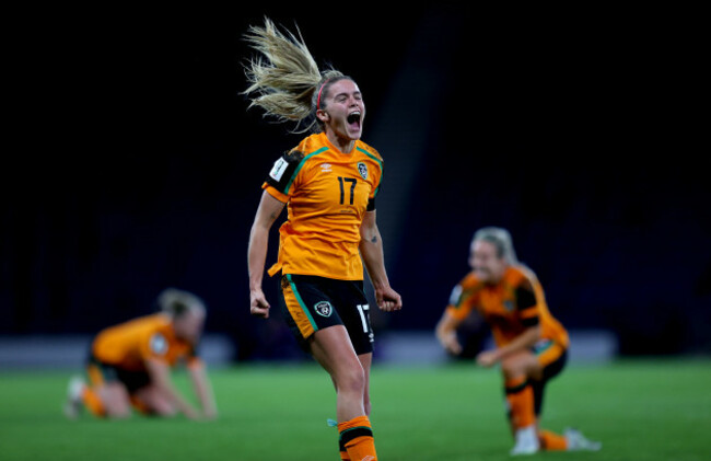 jamie-finn-celebrates-at-the-final-whistle