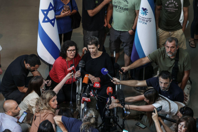 tel-aviv-israel-24th-oct-2023-yocheved-lifshitz-one-of-the-two-freed-hostages-speaks-to-media-in-front-of-ichilov-hospital-after-she-was-released-by-hamas-from-the-gaza-strip-last-night-credit