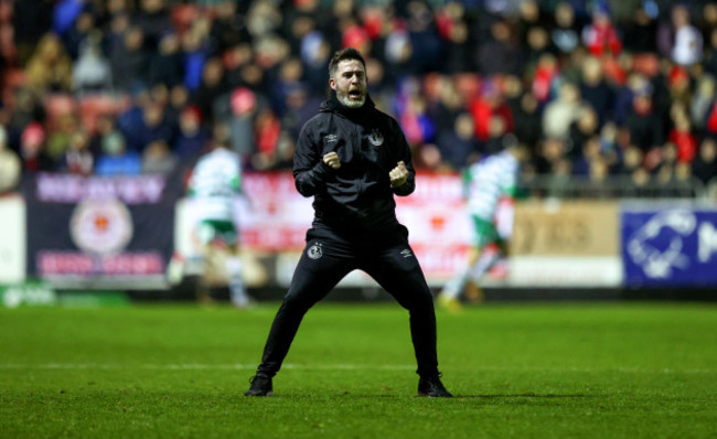 stephen-bradley-celebrates-aaron-greene-scoring-their-first-goal-late-in-the-game