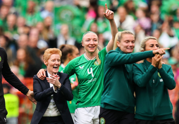 eileen-gleeson-and-louise-quinn-thank-fans-after-the-game