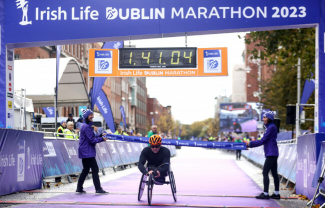 patrick-monahan-wins-the-wheelchair-race