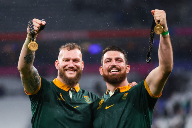 jean-kleyn-and-rg-snyman-celebrate-with-their-medals