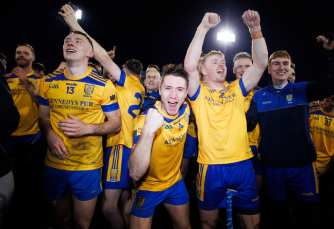 colin-currie-aj-murphy-and-conor-mchugh-celebrate-winning