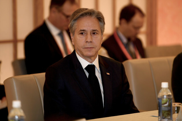 tokyo-japan-7th-nov-2023-us-secretary-of-state-antony-blinken-looks-at-journalists-during-a-meeting-with-japanese-foreign-minister-yoko-kamikawa-not-in-photo-at-the-foreign-ministry-in-tokyo-on