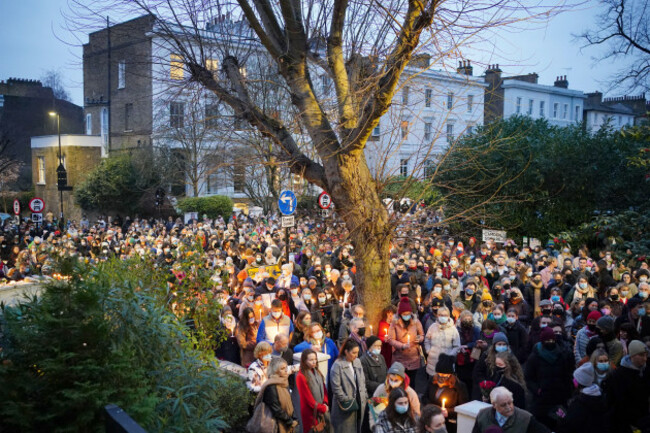 people-hold-a-vigil-outside-the-london-irish-centre-in-camden-in-memory-of-murdered-primary-school-teacher-23-year-old-ashling-murphy-who-was-found-dead-on-wednesday-afternoon-after-going-for-a-run-o