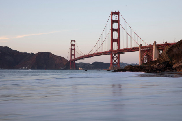 san-francisco-29th-oct-2023-this-photo-taken-on-oct-29-2023-shows-the-golden-gate-bridge-at-dusk-in-san-francisco-the-united-states-credit-li-jianguoxinhuaalamy-live-news