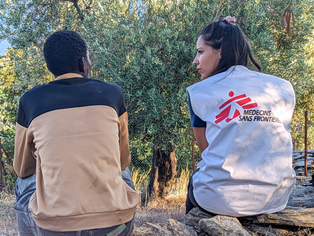 emergency-medical-aid-activity-in-lesvos-greece
