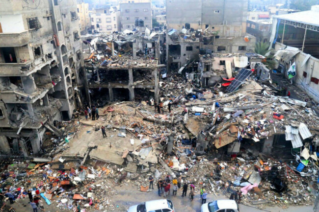 palestinians-look-for-survivors-after-an-israeli-strike-on-a-building-last-night-in-jebaliya-refugee-camp-gaza-strip-tuesday-nov-14-2023-ap-photomahmoud-abo-salamah