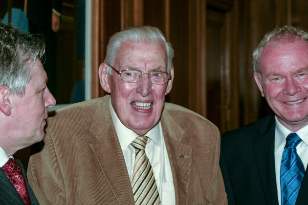 file-archive-longroom-stormont-belfast-28th-june-2010-martin-mcguinness-ian-paisley-and-peter-robinson-at-the-portrait-unveiling-of-dr-paisley