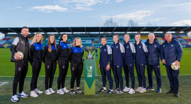 katie-keane-dana-scheriff-kayleigh-shine-laurie-ryan-and-manager-ciaran-kilduff-with-pearl-slattery-rebecca-devereux-leah-doyle-hannah-healy-and-noel-king