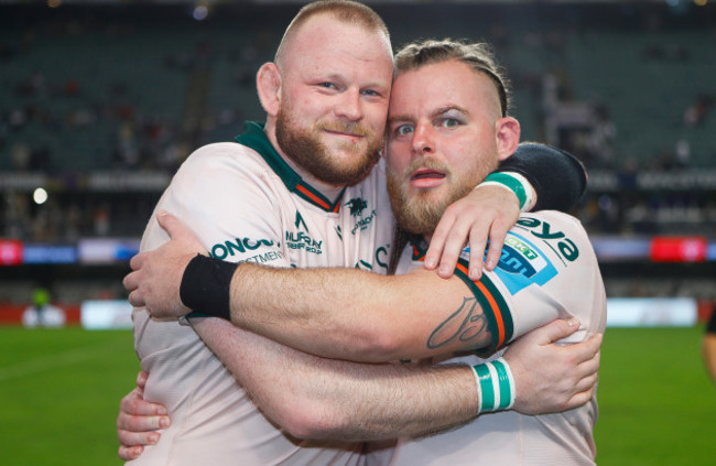 joe-joyce-and-finlay-bealham-celebrate-after-the-game