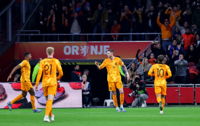 wout-weghorst-celebrates-scoring-his-sides-first-goal