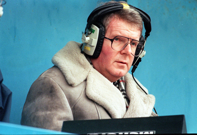 bbc-television-football-commentator-john-motson-watches-the-fa-cup-fourth-round-match-between-leeds-and-portsmouth-at-fratton-park-leeds-won-the-match-5-1-51001-scientists-revealed-the-formula-fo