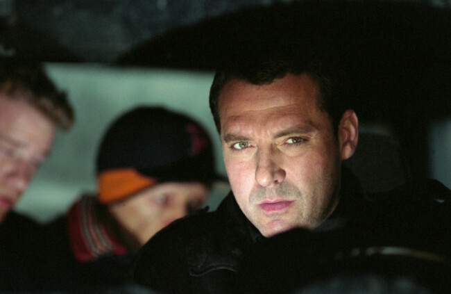 tom-sizemore-in-castle-rock-entertainments-and-village-roadshow-pictures-supernatural-thriller-dreamcatcher-distributed-by-warner-bros-pictures-2003
