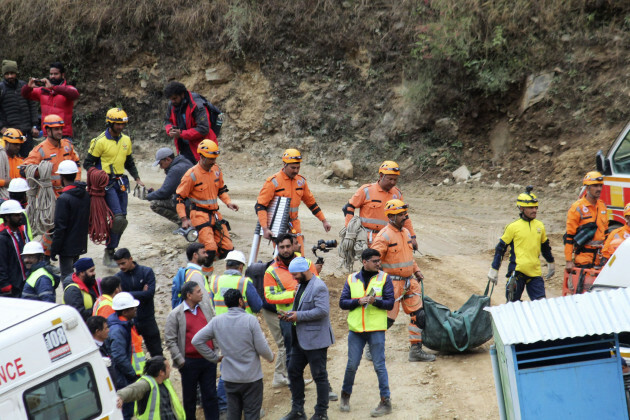 india-tunnel-collapse