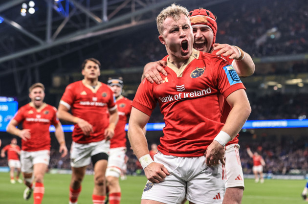 craig-casey-celebrates-after-scoring-his-sides-opening-try