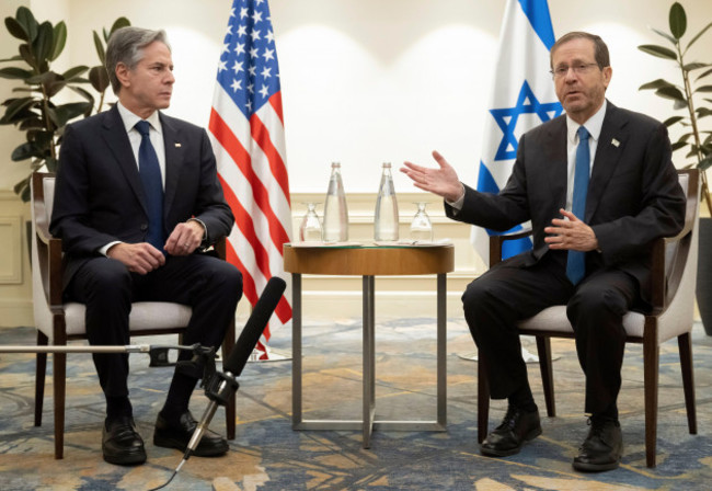 israels-president-isaac-herzog-right-and-us-secretary-of-state-antony-blinken-hold-a-meeting-in-tel-aviv-israel-thursday-nov-30-2023-following-the-announcement-of-an-extension-of-the-truce-bet