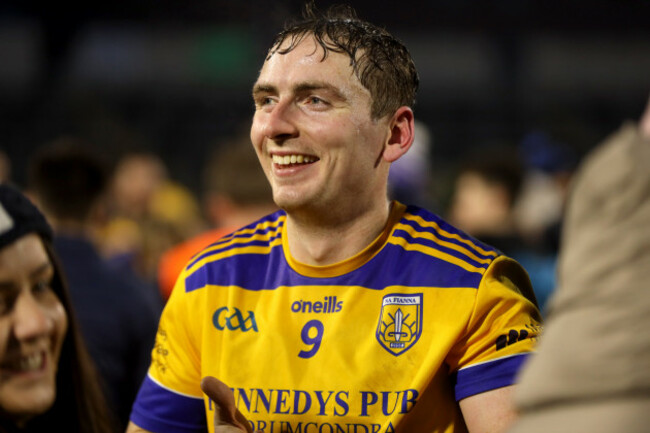 peter-feeney-celebrates-after-the-game