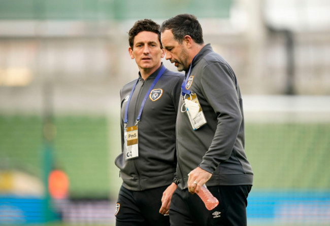 republic-of-ireland-assistant-coach-keith-andrews-and-coach-david-forde-during-the-international-friendly-match-at-the-aviva-stadium-in-dublin-ireland-picture-date-tuesday-march-29-2022