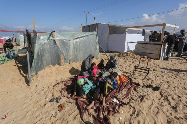 palestinians-displaced-by-the-israeli-bombardment-of-the-gaza-strip-set-up-a-tent-camp-in-rafah-on-wednesday-dec-6-2023-ap-photohatem-ali