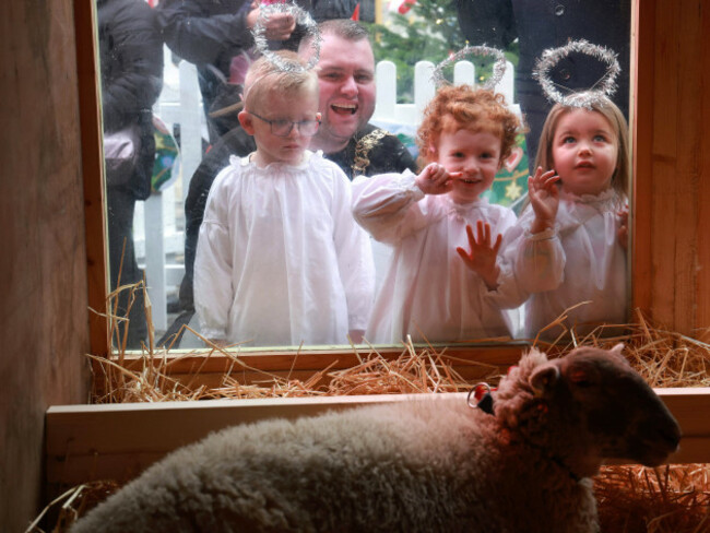 Blessing of the crib 07