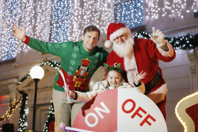 LIGHT UP TEMPLE STREET 002