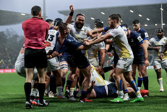 tempers-flare-between-the-sides