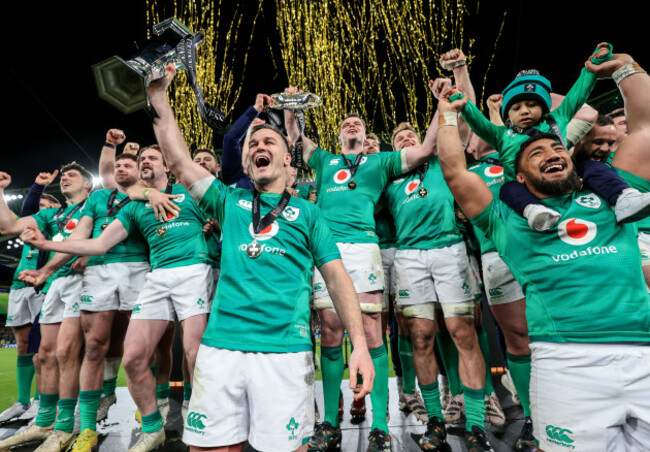johnny-sexton-lifts-the-guinness-six-nations-trophy-after-winning-the-grand-slam
