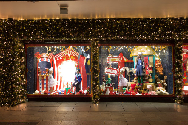 dublin-ireland-november-24-2021-circus-themed-christmas-window-display-at-arnotts-department-store-on-henry-street