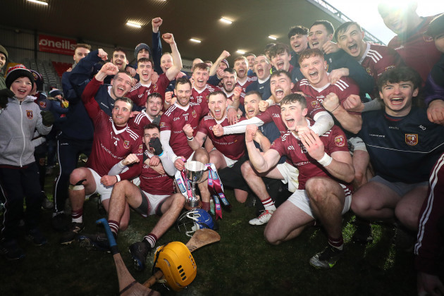 cushendall-players-celebrate-with-the-cup