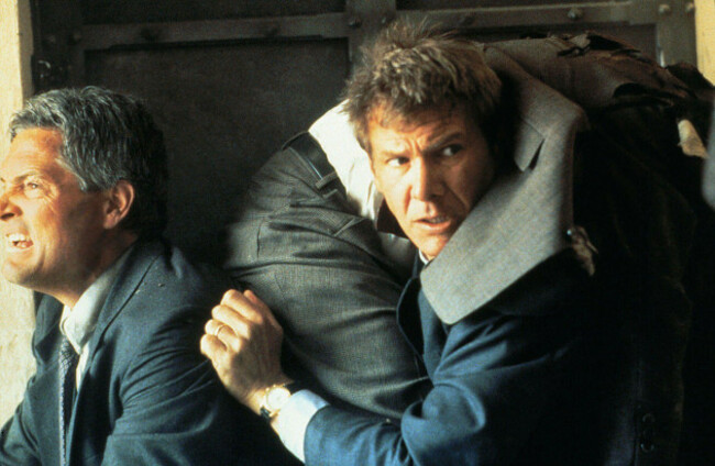 harrison-ford-clear-and-present-danger-1994