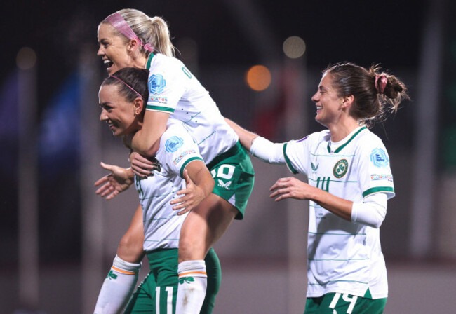 katie-mccabe-celebrates-after-scoring-her-sides-fifth-goal-of-the-match-and-her-hat-trick-with-denise-osullivan-and-sinead-farrelly