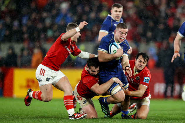 scott-penny-is-tackled-by-craig-casey-eoghan-clarke-and-antoine-frisch