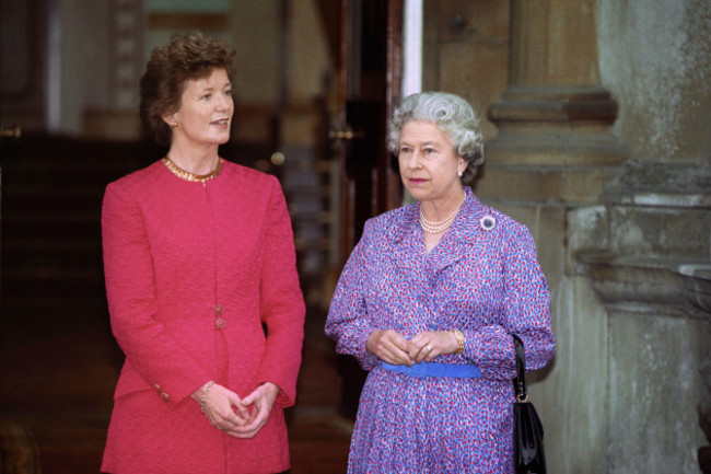 file-photo-dated-2751993-of-queen-elizabeth-ii-with-president-of-ireland-mary-robinson-at-buckingham-palace-diana-princess-of-wales-showed-obvious-ignorance-of-or-disregard-for-constitutional-n