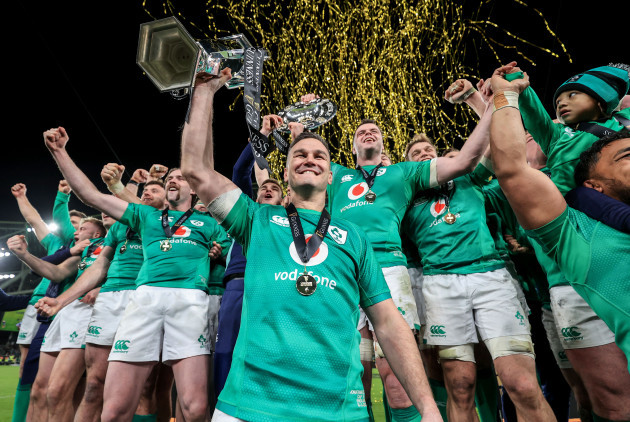johnny-sexton-lifts-the-guinness-six-nations-trophy-after-winning-the-grand-slam