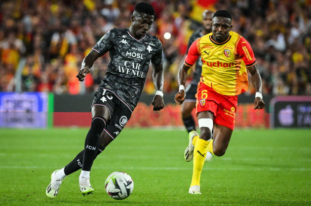 lamine-camara-of-metz-and-salis-abdul-samed-of-lens-during-the-french-championship-ligue-1-football-match-between-rc-lens-and-fc-metz-on-september-16-2023-at-felix-bollaert-stadium-in-lens-france