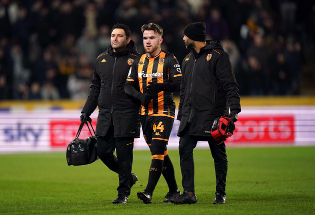 hull-citys-aaron-connolly-goes-off-injured-during-the-sky-bet-championship-match-at-the-mkm-stadium-hull-picture-date-friday-january-12-2024