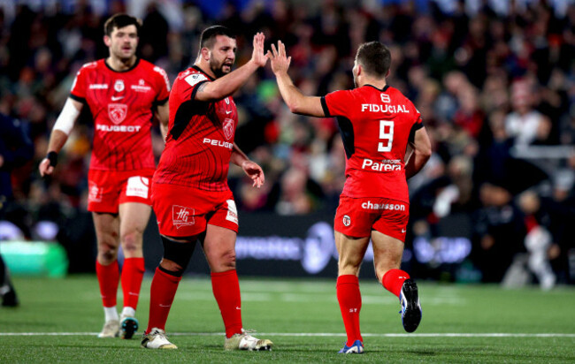 antoine-dupont-scores-the-third-try-with-dorian-aldegheri