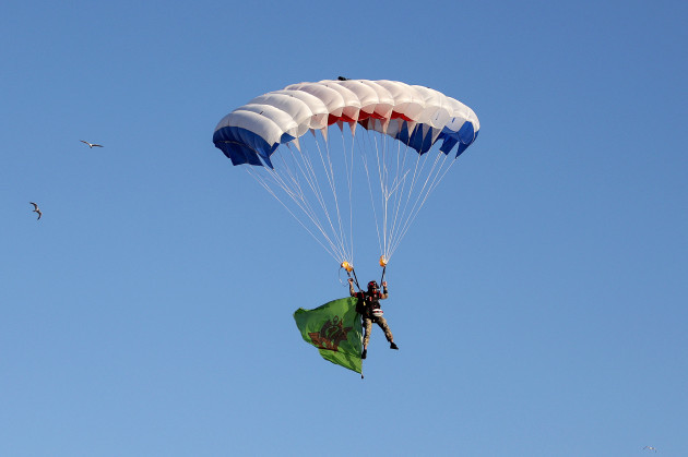 the-match-ball-is-delivered-by-a-parachutist