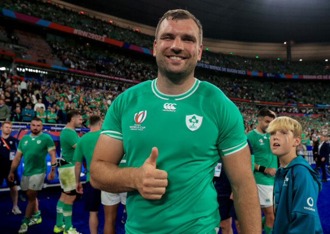 tadhg-beirne-celebrates-after-the-game