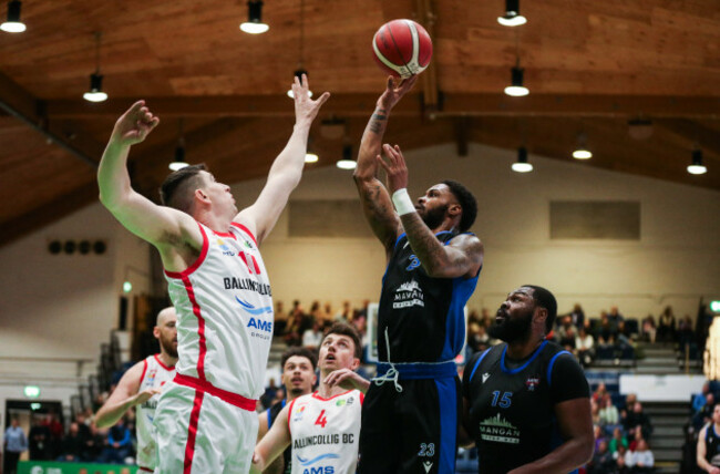 seventh-woods-is-challenged-by-ciaran-osullivan