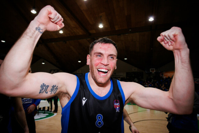 kyle-hosford-celebrates-winning