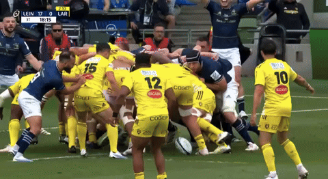 Alldritt held up v Leinster