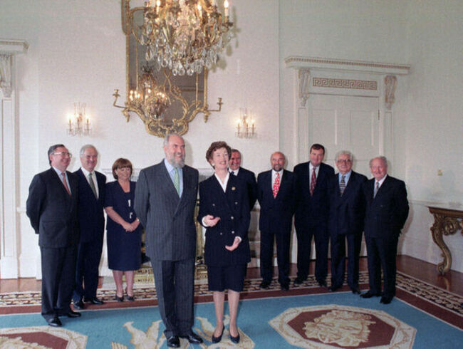 97 Mary Robinson_90669804